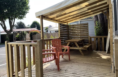 Surgeres House | Camping de la Gères * - Mobile home Comfort + Duo - 2 people