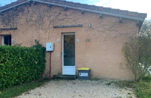 Casties-Labrande Other | Camping Familial paisible avec piscine, mobil home , chalet, Studio & emplacement nue
