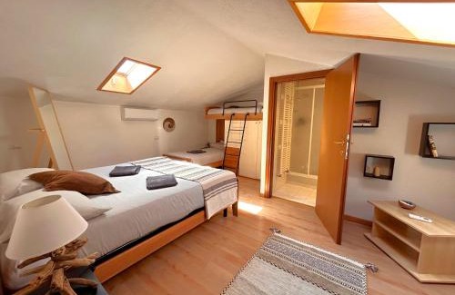 Domaso Apartment | Camping Italia 90 Two Levels Apartment