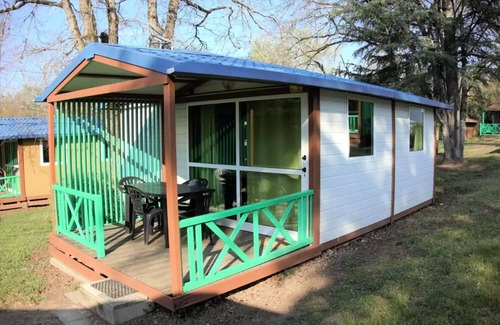 Saint-Gaultier Ski Chalet | Camping L'Oasis du Berry * - Chalet (Arrived Saturday) 5 to 7 people - 5 pers. included in the tariff