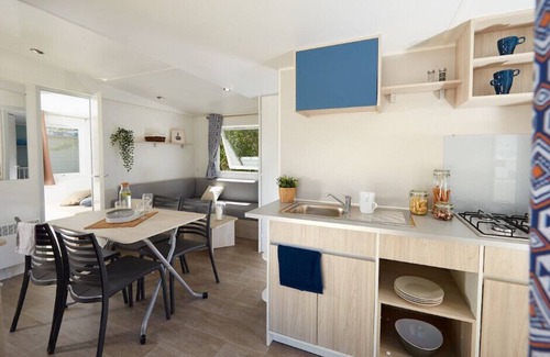 Vernioz House | Camping Le Bontemps ****: an idyllic and green setting