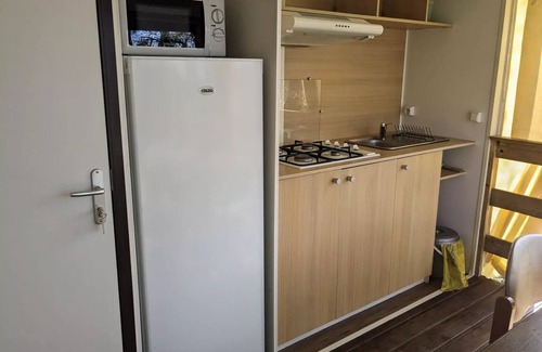 Belloc House | Camping le Roc del Rey* - Mobile home Canvas Tithome 3 rooms 4 people