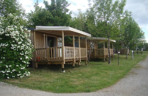 Saint-Pierre-Lafeuille Other | CAMPING LES GRAVES - Cabane TITHOME