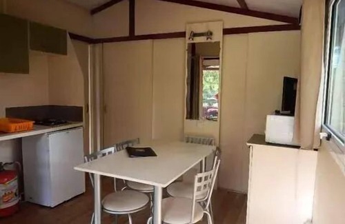 Espelette Ski Chalet | Camping Paradis Biper Gorri * - Chalet for 5 People