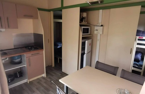 Ucel Ski Chalet | Camping Ushuaïa Villages les Pins d'Ucel * - GENET - Chalet 21.5m² + TV 4 people