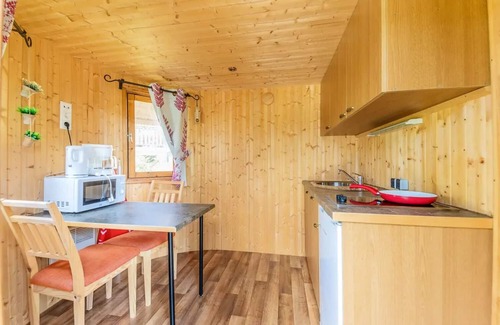 La Salle-en-Beaumont Ski Chalet | Campsite Le Champ Long * - Barrica 2 persons