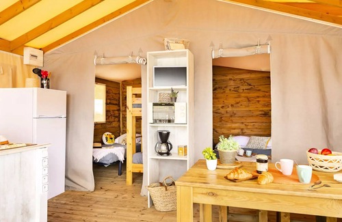 Loches House | Campsite La Citadelle* - PREMIUM Lodge - 2 bedrooms 4 people