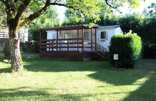 Loubressac House | Campsite LA GARRIGUE * - M-Home 2 bedrooms (+ old) 5 to 6 people - 5 people. included in the price