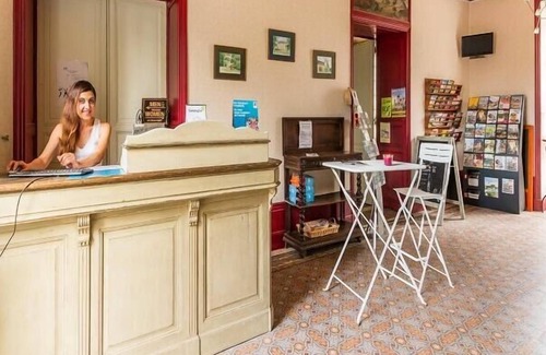 Ingrandes House | Campsite Le Petit Trianon**** - Stone house for 2 people without sanitary facilities