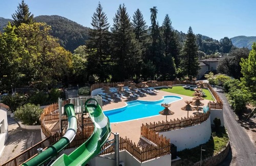 Saumane House | Campsite maeva Escapades du Château de l'Hom * - Cottage Comfort 5 Rooms 8/10 People Air-conditioned + TV