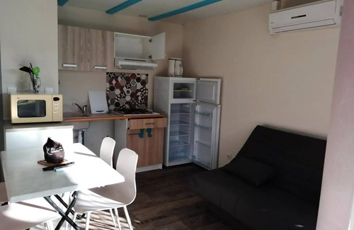 Le Boulou House | Campsite Mas Llinas * - Mobil Home Trigano 33m2 4 to 6 people - 4 pers. included in the tariff