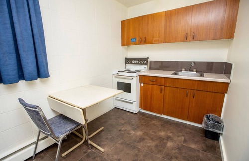 Camrose Hotel | Camrose Motel