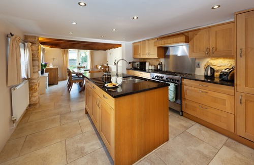 Chipping Campden House | Camside, Chipping Campden - Taswell Retreats