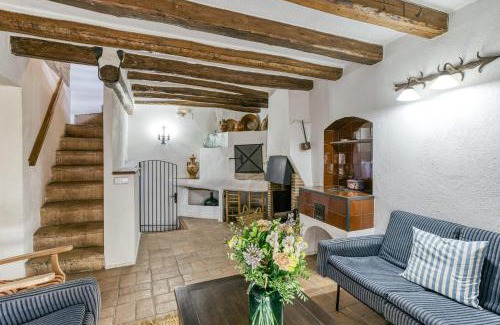 Montiro House | Can Roca