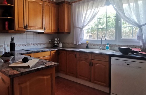 Mont-Ras Villa | Can Salgas, a lovely house in a rural setting close to a small town