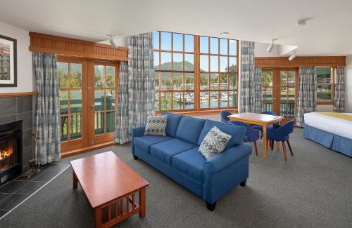 Ucluelet Resort | Canadian Princess Lodge & Marina