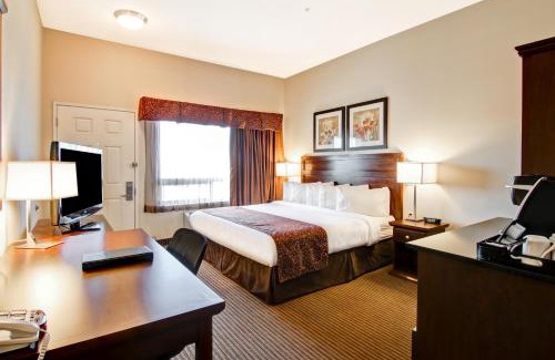 Tisdale Hotel | Canalta Hotel Tisdale