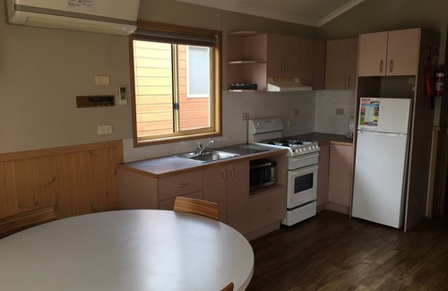 Watson House | Canberra Carotel Motel