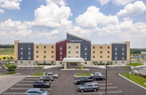 Auburn Hills Hotel | Candlewood Suites - Detroit - Auburn Hills by IHG