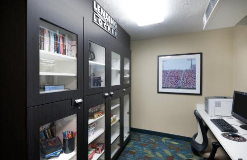 Glen Allen Hotel | Candlewood Suites Glen Allen-Short Pump
