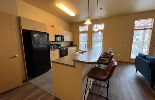 Sun Prairie Apartment | Cannery Square Short Term Rentals -102