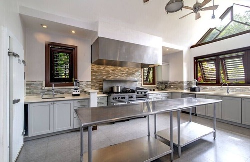 Mammee Bay Villa | Canoe Cove 7-Ultimate luxury, beachfront, fully staffed, tennis, kayaks,gym