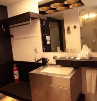 Puerto Princesa City Centre Hotel | Canvas Boutique Hotel