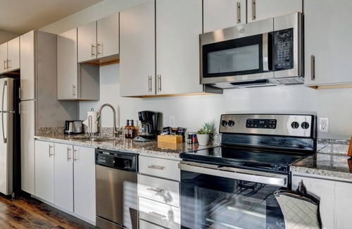 Downtown Reno Apartment | Canyon Flats 2BD 18 - Two Bedroom Apartment, Sleeps 4