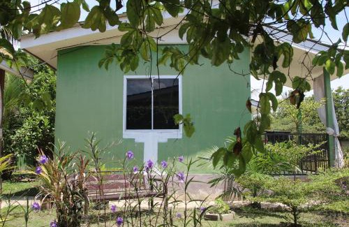 Bedung Hotel | Capital O 91186 Rumah Rehat Bukit Inas