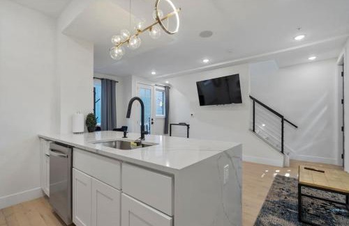 Southeast Apartment | Capitol Hill 3 with Rooftop