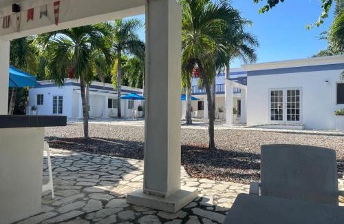 Sabana Palenque Bed & Breakfast | Captain All's BED AND BREAKFAST
