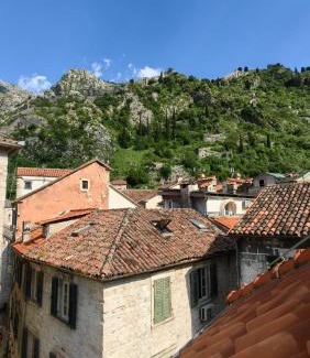 Kotor Old Town Apartment | Captain Roof