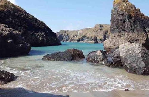 Cadgwith House | Captain's Cabin