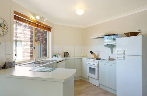 Bermagui Apartment | Captain's Quarters