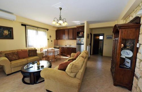 Psakoudia Apartment | Captain's Villa Appartments