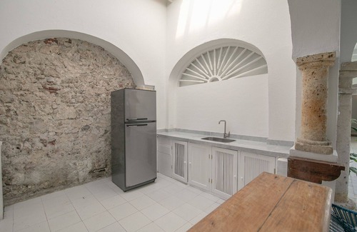 Bocagrande Villa | Car044 - Stylish 6 bedroom villa in the old town