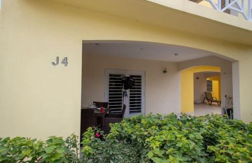 Playa Apartment | Caracara J4 Relax & Dive Resort Bonaire Village