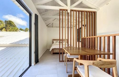 Calodyne Apartment | Caracol beachfront studio