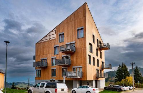 Dolny Kubin Apartment | CARI APARTMENTS, Hillside