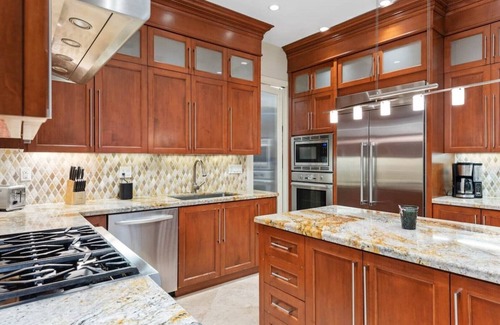 Coral Gables Section Villa | Caribbean Paradise 7BR/7.5BTH