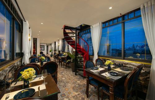Hang Bo Hotel | Carillon Boutique Hotel