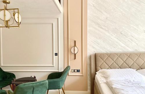 City Centre Apartment | Carlsbad Grand studio Michal