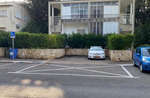 Haifa Apartment | Carmel Boutique Apartments - Urban Forest