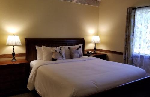 Carmel Valley Hotel | Carmel Valley Lodge