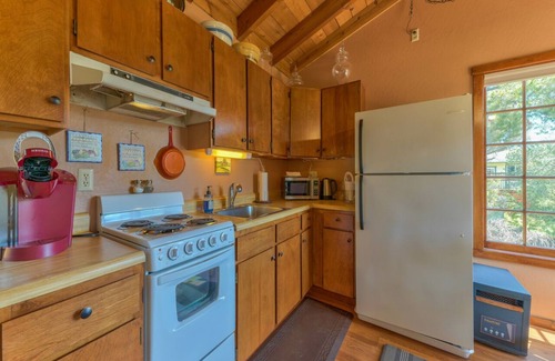 Carmel Valley Apartment | Carmel Valley View Studios