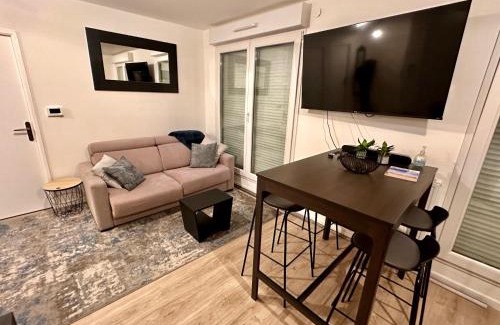 Le Bourget Apartment | Carré d'As - Appartement de standing