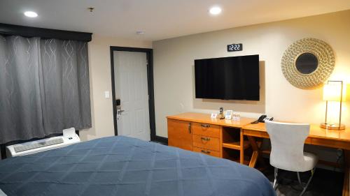Newington Hotel | Carrier Motor Lodge
