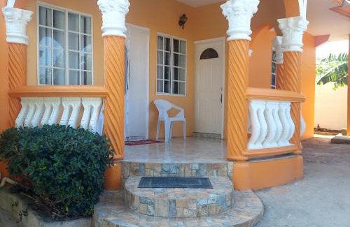 Falmouth Bed & Breakfast | Cas Bed and Breakfast