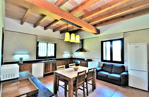 Son Gual Villa | CAS BORRASSOS- Finca with private pool 10 minutes from Palma BBQ Sat TV.and wifi - Free Wifi