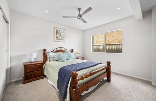 Woolgoolga Bed & Breakfast | CASA 28 Wharf Street - Walk to the Beach